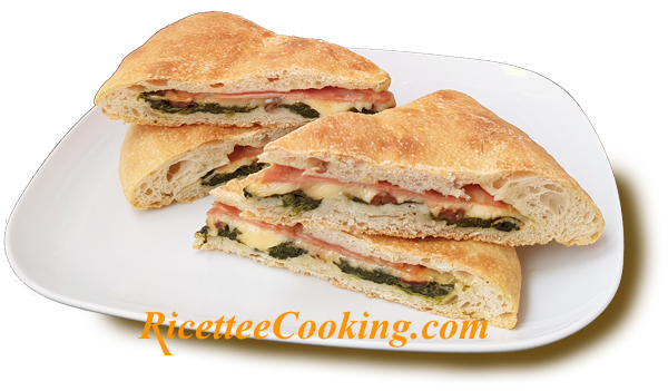 Pizza rustica di spinaci